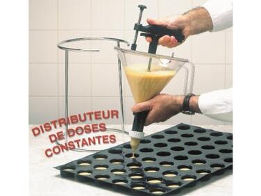 MATFER ENTONNOIR DOSEUR À PISTON 1.5L POUR PRÉPARATION CULINAIRE