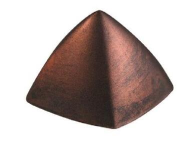 PLAQUE MATFER 30 MOULES PYRAMIDE POUR PÂTISSERIE - 9G