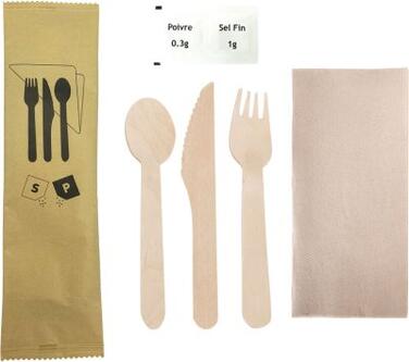 SETS COUVERTS BOIS 6/1 : FOUCHETTE, COUTEAU, CUILLÈRE, SERVIETTE 2 PLIS, SEL, POIVRE X250