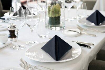 SERVIETTE LINSTYLE® PREMIUM 39X39 CM PLIAGE 4 NOIR, C/12X50