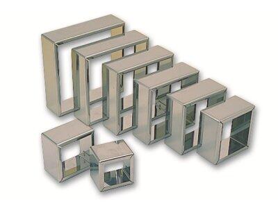 SET DE 8 DÉCOUPOIRS CARRÉS EN INOX - MATFER